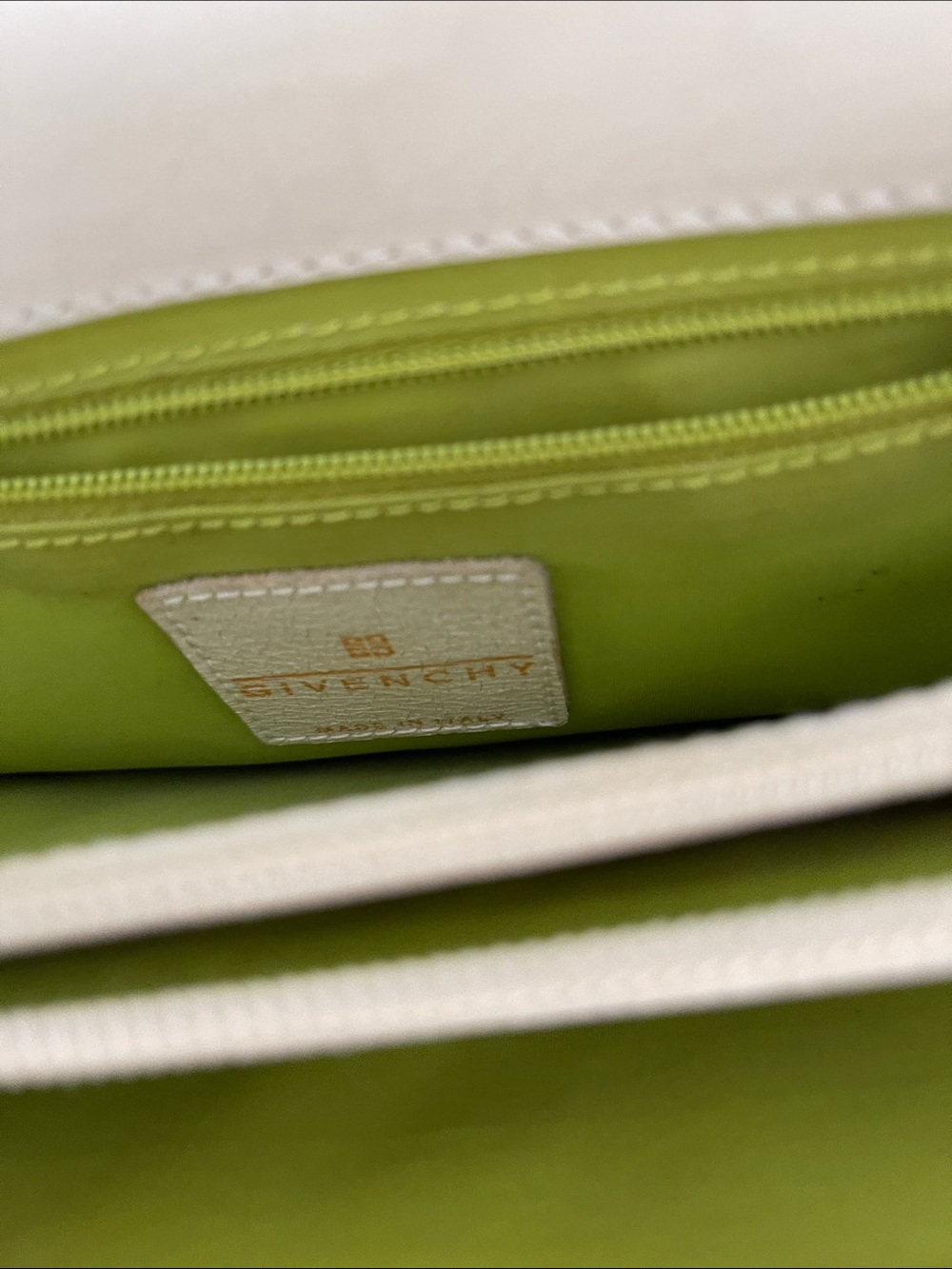 Givenchy Cream Leather Shoulder Bag with Gold Accent REHAB BAG-Project - Picture 5 of 6